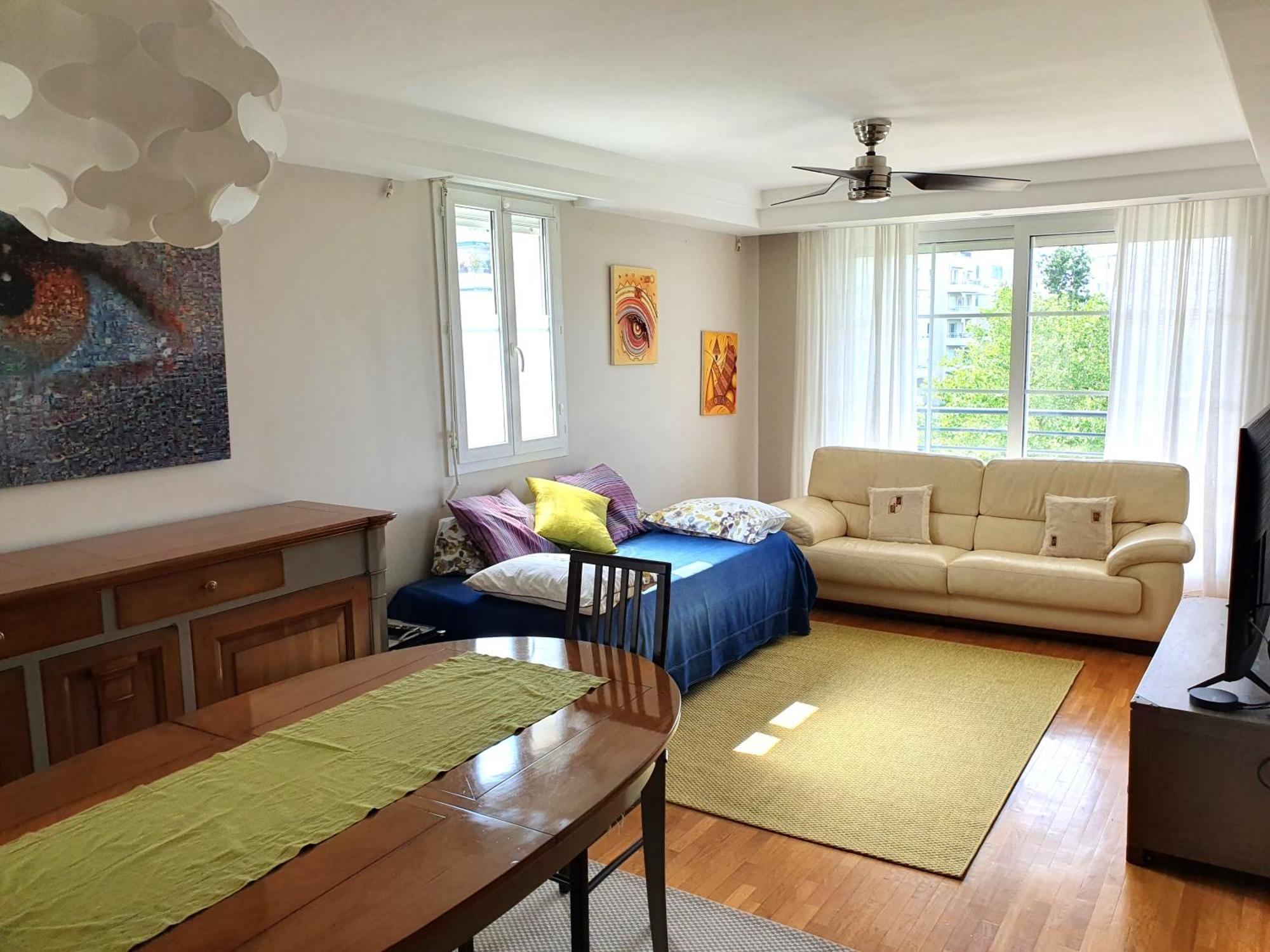 Appartement Residentiel Au Vert Et Au Frais Montigny-le-Bretonneux Kültér fotó